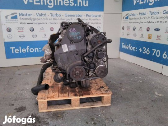 Volvo D5244T bontott motor