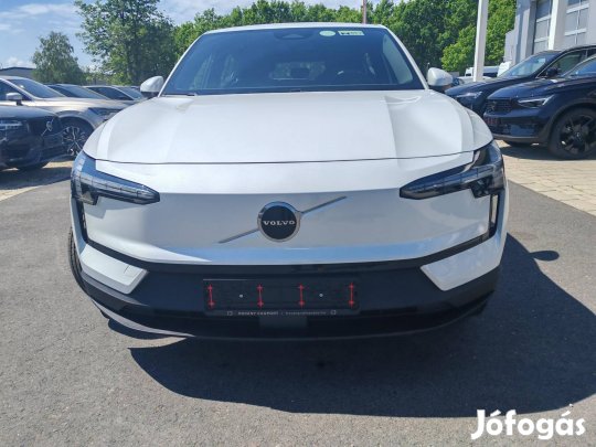 Volvo EX30 Single Motor Essential Készleten NYE...