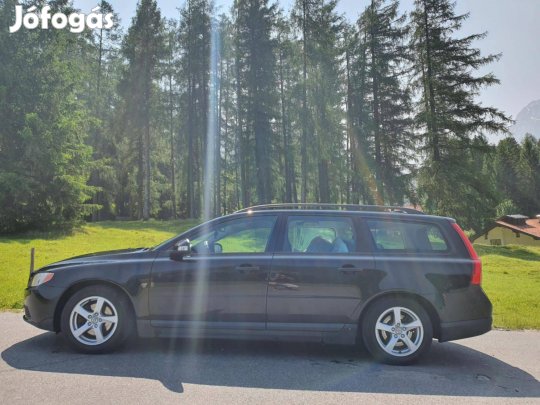 Volvo Felni eladó gumival R16