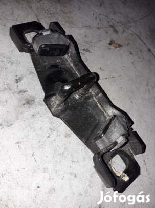 Volvo S40 04-12 Csomagtérajtó Zár Ütköző