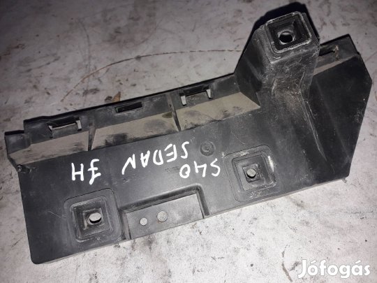 Volvo S40 04-12 Jobb Hátsó Lökhárító Tartó