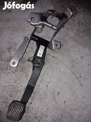 Volvo S40 04-12 Kuplung Pedál