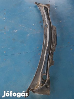 Volvo S40 04-12 Levélrács