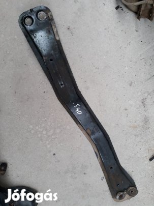 Volvo S40 Első Kereszttartó