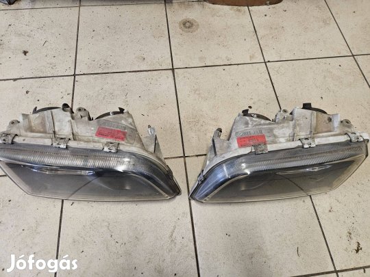 Volvo S40/V40 első fényszórók