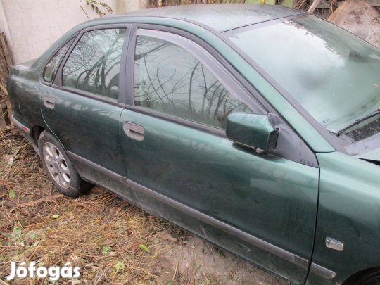Volvo S40, V40 bontott ajtók eladó