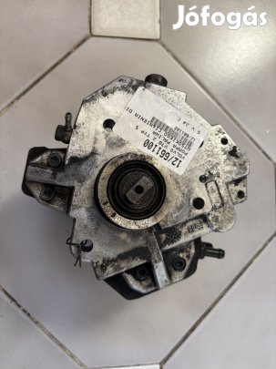 Volvo S60 I V70 II 2.4 D magasnyomású pumpa 8642778