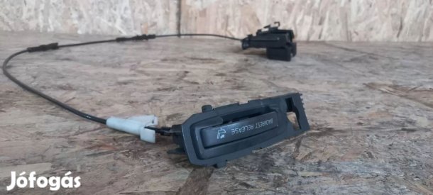 Volvo S60 S80 98- Hátsó ülés üléstámla támla kioldó fogantyú kar 2595