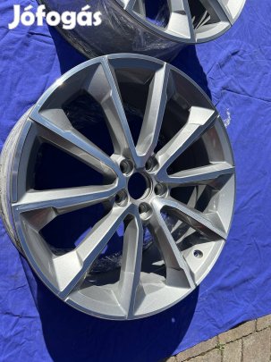 Volvo S60 / V60 gyári könnyűfém felni 8x19