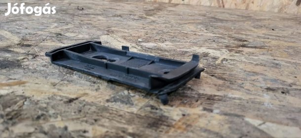 Volvo S80 98- Első lökhárító oldalsó oldal tartó műanyag elem 2166