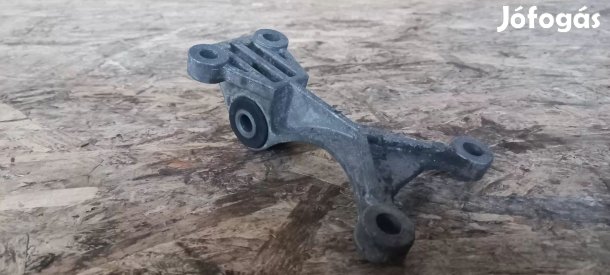 Volvo S80 XC90 98- Automata váltó váltótartó tartó bak gumibak 2528