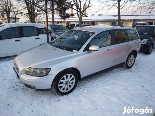 Volvo V50 2.0 D Momentum Kézi 6-os váltó!4xel.a...