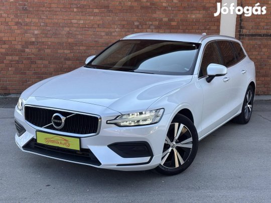 Volvo V60 2.0 D [D3] Momentum Pro Gyöngyházfehé...