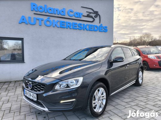 Volvo V60 Cross Country 2.0 D Végig márkaszervi...