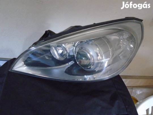 Volvo V60 S60 első lámpa bal oldali xenon 2010-2016-ig