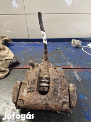 Volvo V70 00-06 Jobb Hátsó Féknyereg