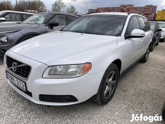 Volvo V70 2.0 D Summum Szép Állapot! Levehető V...