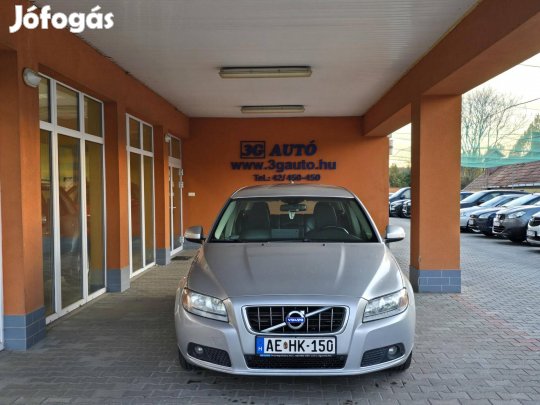 Volvo V70 2.4 D [D5] Summum Geartronic Friss Mű...