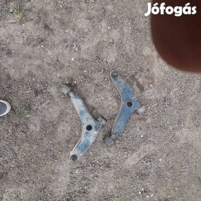 Volvo V 40 S 40 1999 évjárat. Trapézkar