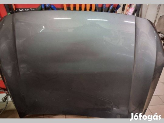 Volvo V 90 vagy S 90 Motorháztetó kis sérüléssel eladó