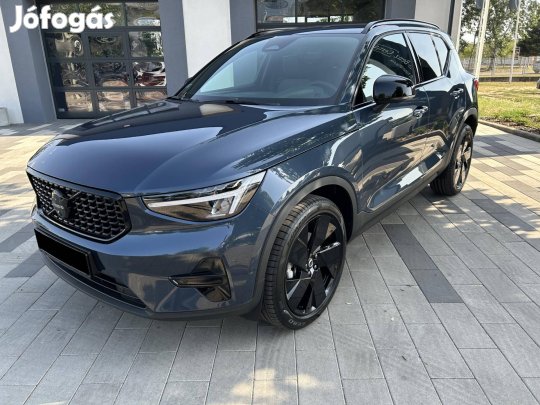 Volvo XC40 2.0 [B3] Mhev Plus Dark Black Editio...
