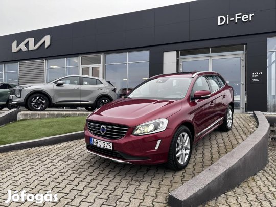 Volvo XC60 2.4 D [D4] Momentum Geartronic