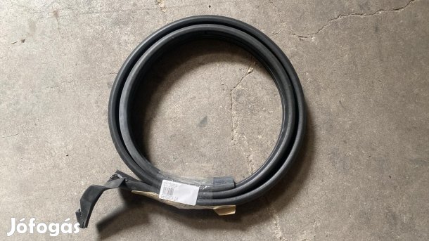 Volvo XC 60 jobb oldali tömítőszalag 31213683 eladó