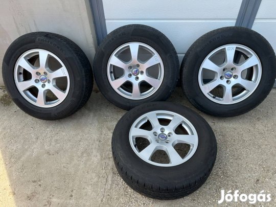 Volvo XC gyári 17-es alufelni szett eladó nyári gumikkal