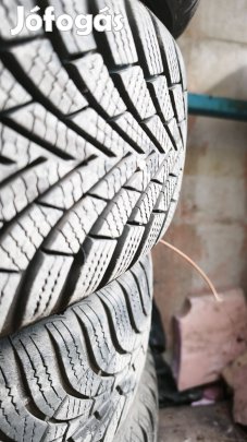 Volvo lemezfelni dísztárcsával 15" 4db