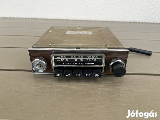 Volvo retro veteran auto radio magno fejegyseg