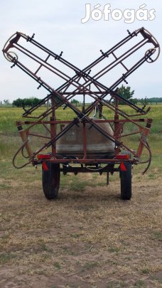 Vontatott permetező pótkocsi eladó
