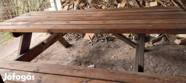 Vörösfenyő sörpad eladó