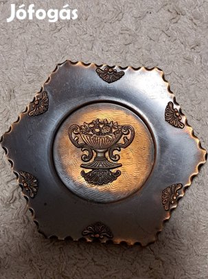 Vörösréz disztányér