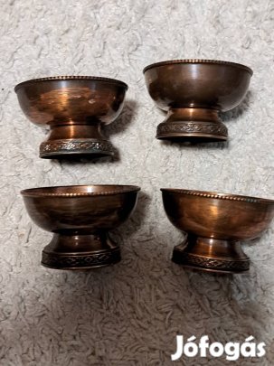 Vörösrézböl gyártot 4 db kehely