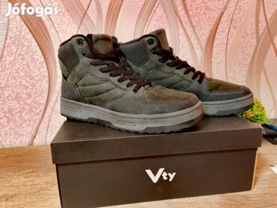 Vty Férfi magas szárú sneaker, vadonatúj!