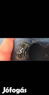 Vty kisfiú sport cipő sneaker 22