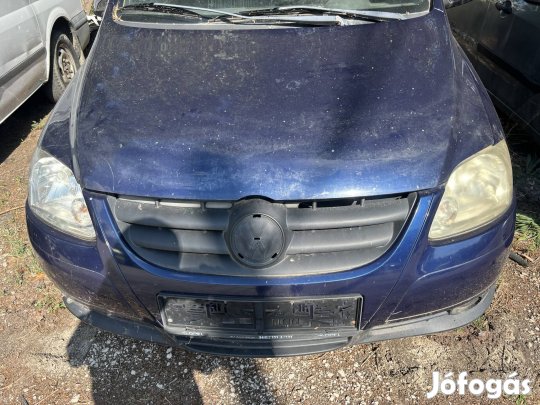 Vw Fox lámpa lökhárító zárhíd sárvédő motorháztető homlokfal