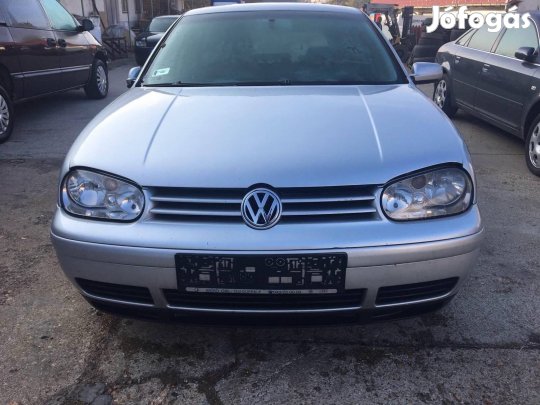 Vw Golf IV 1.9pd 5ajtós alkatrészek