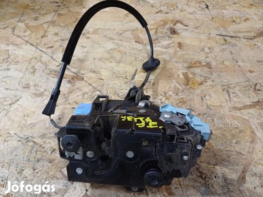 Vw Jetta (2005-2010) Bal Első Ajtó Központizár