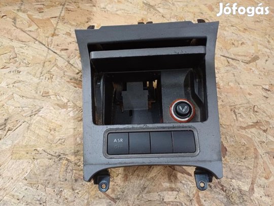 Vw Jetta (2005-2010) Első Hamutál