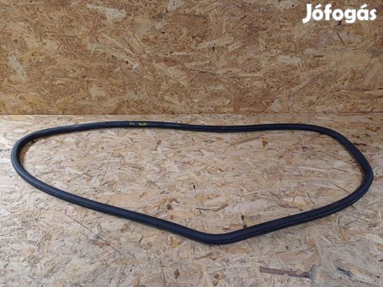 Vw Jetta (2005-2010) Jobb Hátsó Ajtókéder Gumi