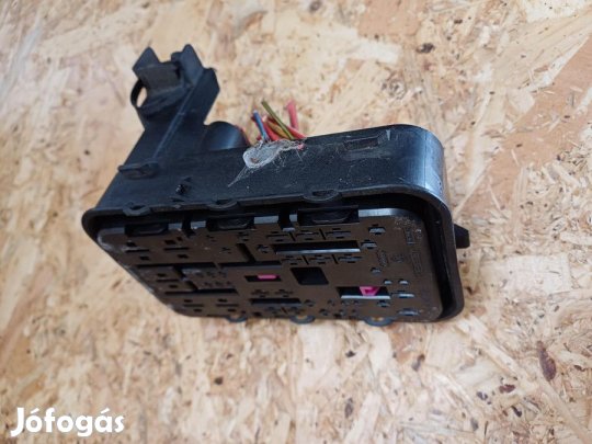 Vw Passat B6 (2005-2011) 1.9Tdi Diesel Biztosíték Tábla