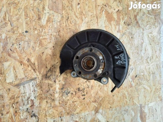 Vw Passat B6 (2005-2011) 1.9Tdi Diesel Jobb Első Csonkállvány Kerékag