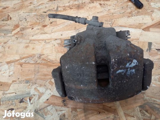 Vw Passat B6 (2005-2011) 1.9Tdi Diesel Jobb Első Féknyereg