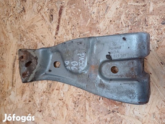 Vw Passat B6 (2005-2011) Bal Első Sárvédő Tartó