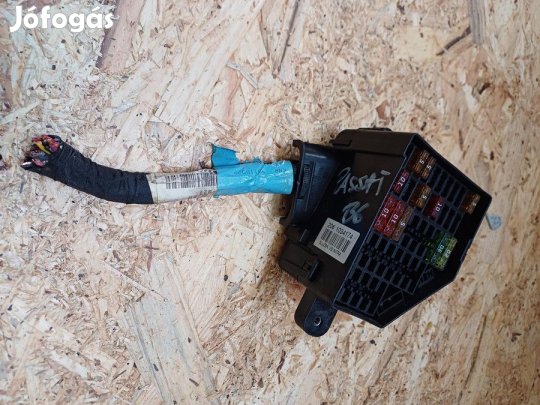 Vw Passat B6 (2005-2011) Biztosíték Tábla