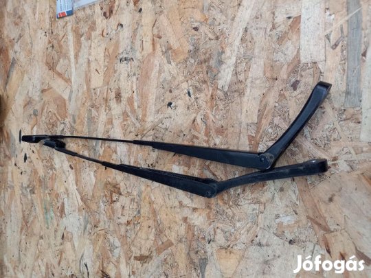 Vw Passat B6 (2005-2011) Első Ablaktörlő Kar Pár