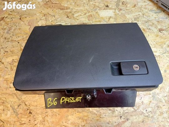 Vw Passat B6 (2005-2011) Kesztyűtartó