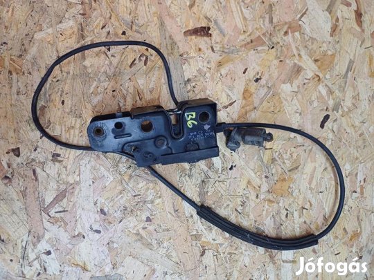 Vw Passat B6 (2005-2011) Motorháztető Zár