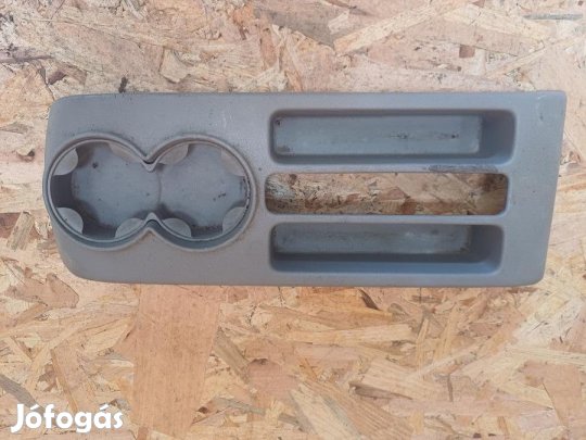 Vw Polo 9N (2001-2009) Pohártartó